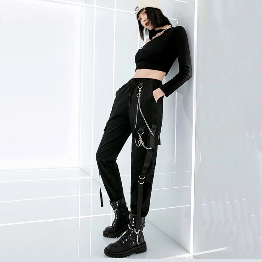 Black Cargo Pants for Women Techwear Female Goth Joggers with Chain Casual Trousers Hip Hop Sweaatpants Loose Street Rock Style